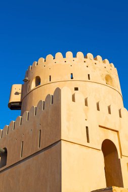 Umman fort battlesment gökyüzü ve yıldız tuğla