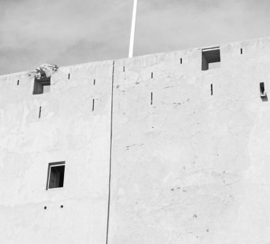 Umman Muscat eski savunma fort battlesment gökyüzü bir