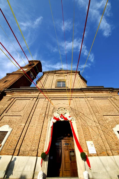 Iglesia Acera Cerrada Torre Ladrillo Samarate Italia Lombardía Viejo — Foto de Stock