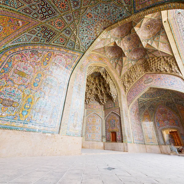Мінареті Стара Мечеть Традиційна Настінна Плитка Розріз Біля Мінарету — стокове фото