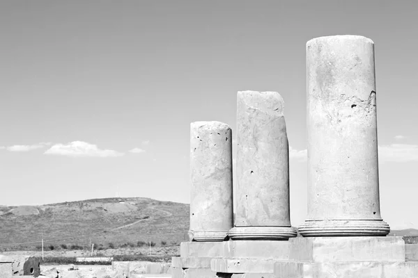 Em iran pasargad a velha construção — Fotografia de Stock