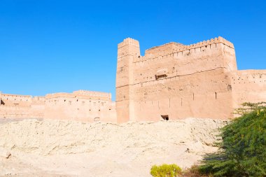 Umman Muscat eski savunma fort battlesment gökyüzü bir