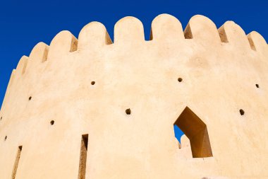 Umman Muscat eski savunma fort battlesment gökyüzü bir