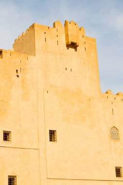 Umman Muscat eski savunma fort battlesment gökyüzü bir