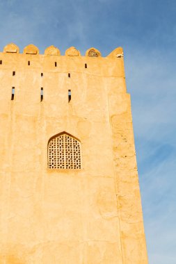Umman Muscat eski savunma fort battlesment gökyüzü bir