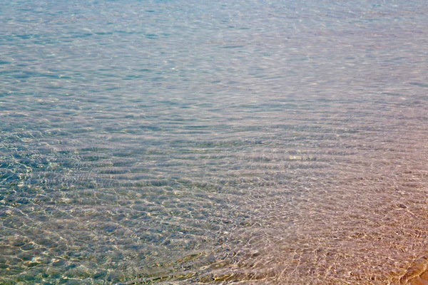 En oman el color y el reflejo borroso del mar arábigo océano — Foto de Stock