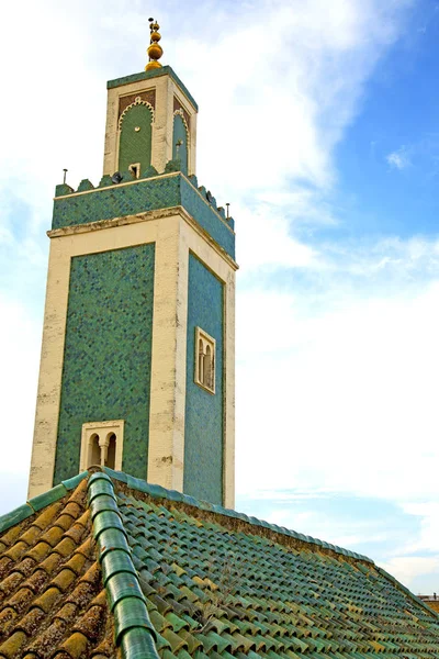 Müslüman Camii tarihi sembol Fas Afrika mina — Stok fotoğraf