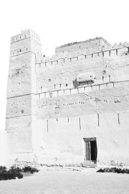 Umman Muscat eski savunma fort battlesment gökyüzü bir