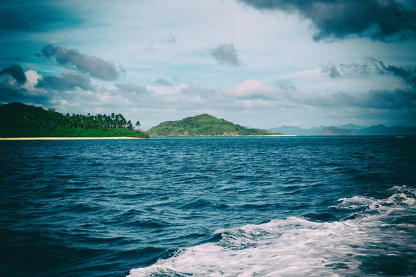 Pemandangan dari perahu dan laut pasifik — Stok Foto