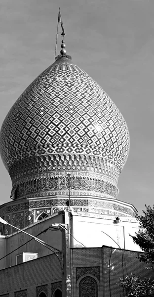 Em iran a antiga mesquita — Fotografia de Stock