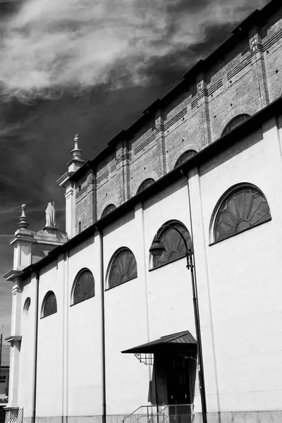 En italia antigua ventana histórica —  Fotos de Stock