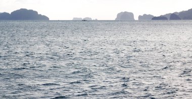 Pasifik Okyanusu bulutlar ve ışıklar 