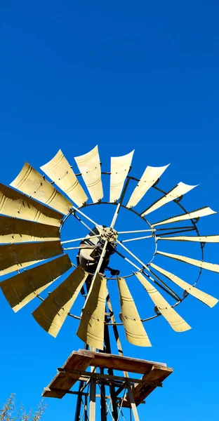 W technologii turbin wiatrak park narodowy — Zdjęcie stockowe