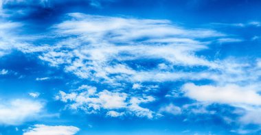 cennet gibi kabarık bulutlu gökyüzü görünümü