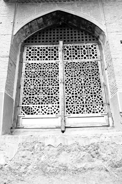 İran eski penceresinde — Stok fotoğraf
