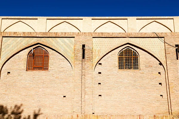 W Iranie stare okna — Zdjęcie stockowe