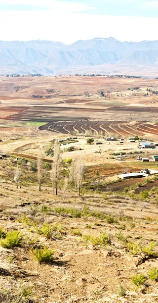  Lesotho sokak köyde mountain yakınındaki  