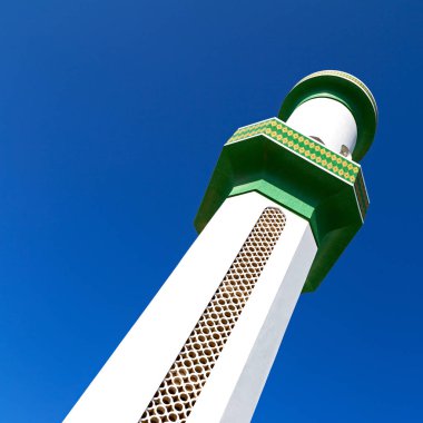 Umman muscat oteli eski Camii Minare ve din gökyüzü temizleyin