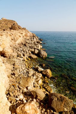 Umman plajda dinlenebilir gökyüzü