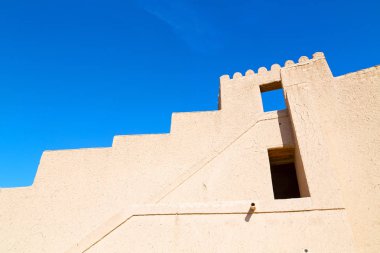 Umman Muscat eski savunma fort battlesment gökyüzü bir