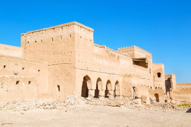 Umman Muscat eski savunma fort battlesment gökyüzü bir