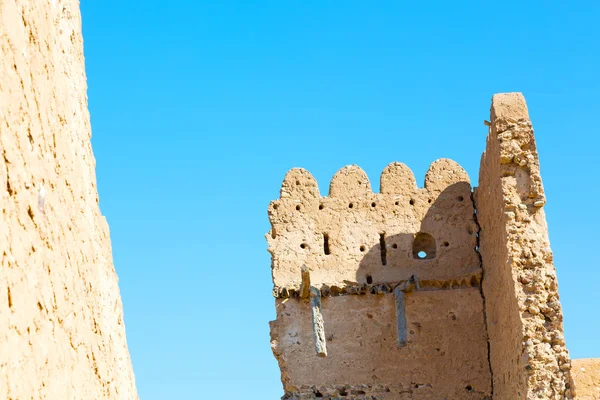 In oman muscat de oude defensieve fort battlesment hemel een — Stockfoto