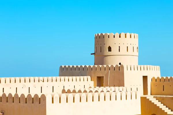 In oman muscat de oude defensieve fort battlesment hemel een — Stockfoto