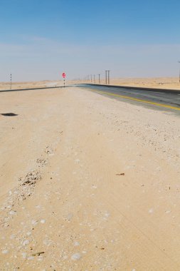 Eski ve yalnızlık içinde Umman