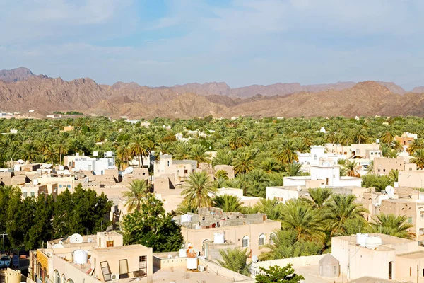 En Oman edificio de ladrillo nueva casa — Foto de Stock