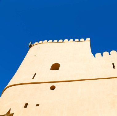 Umman Muscat eski savunma fort battlesment gökyüzü bir