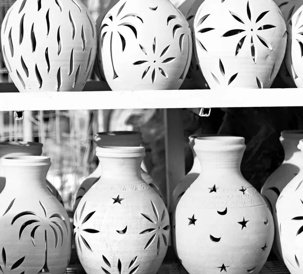 Em oman muscat o antigo mercado de cerâmica venda fabricação — Fotografia de Stock