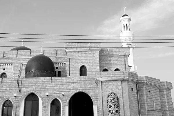 Minaret Religion Dans Ciel Clair Dans Oman Muscat Ancienne Mosquée — Photo