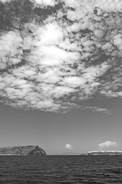 Районе Острова Санторини Холм Скалы Летнем Пляже — стоковое фото