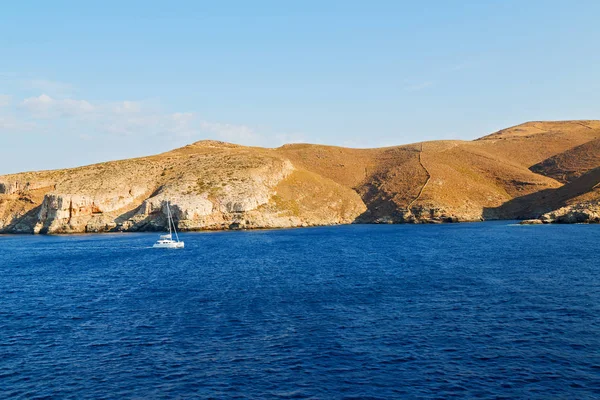 Voile Europe Grèce Île Santorin Colline Rochers Sur Plage Été — Photo