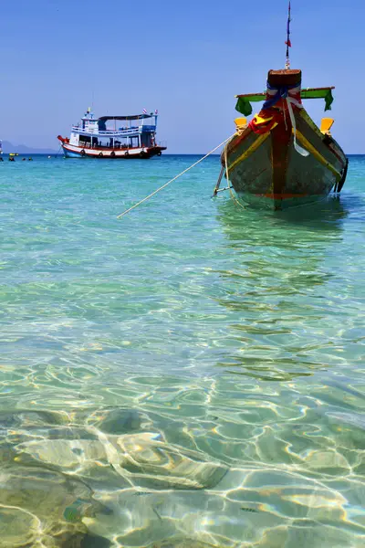 Tao bay bílé pláži kho c Thajsko a jižní Asie — Stock fotografie