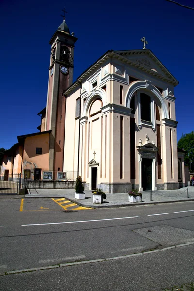 Cairate Old Church Closed Brick Tower Sidewalk Italy Lombardy — Stock Photo, Image