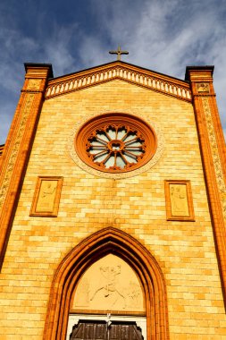  bri İtalya lombardy villa cortese eski kilise kapalı