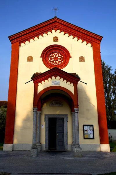 Italië-Lombardije de oude kerk van barza — Stockfoto