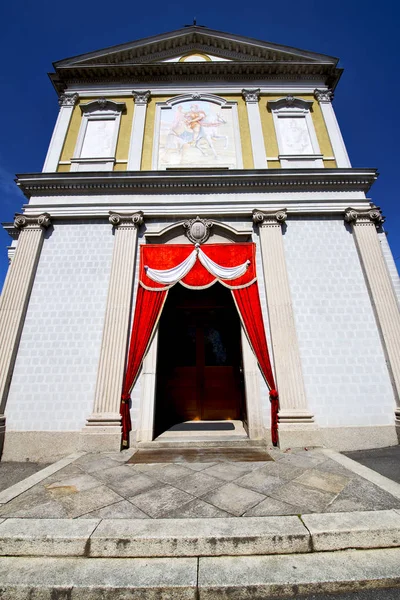 İtalya lombardy besnate eski kilise tuğla kapalı — Stok fotoğraf