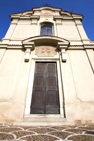 Lombardy Starym Kościele Węglanu Zamknięty Cegła Wieża Chodniku Włochy — Zdjęcie stockowe