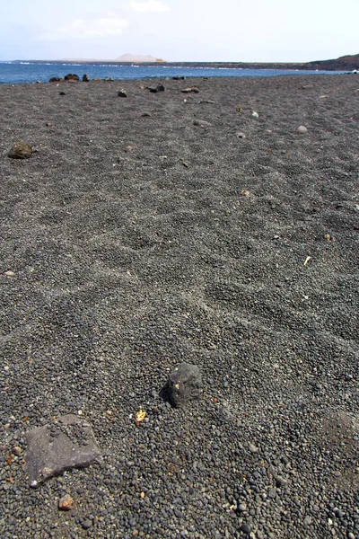 Beyaz Kıyısında Lanzarote Spanya Plaj Taş Yaz — Stok fotoğraf