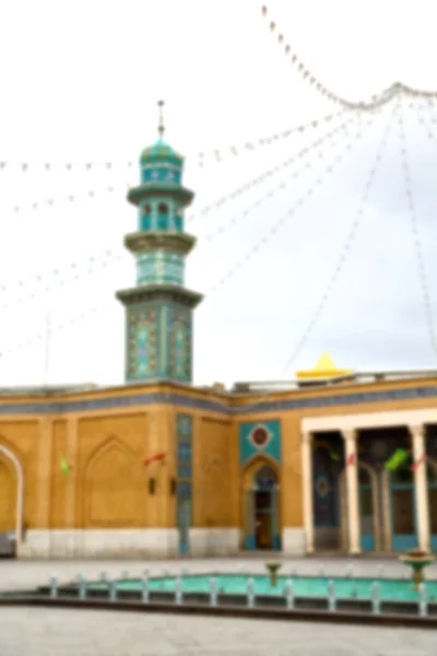 En iran y antiguo minarete de mezquita antigua —  Fotos de Stock