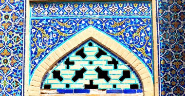 İran'ın eski dekoratif karolar 