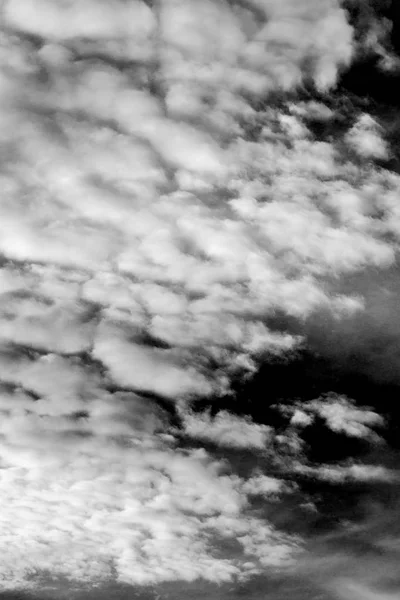 Natur Wolkenlicht und leerer Himmel — Stockfoto