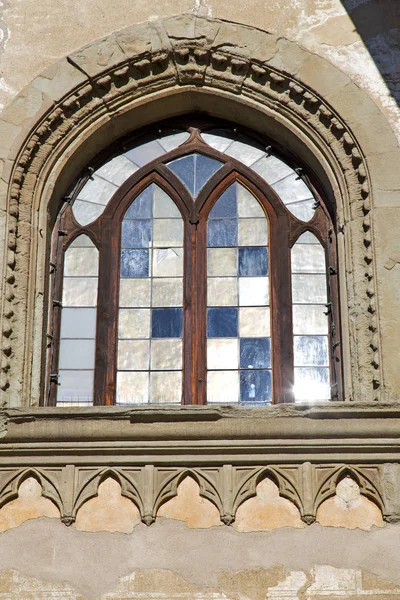 Incision   house  window    italy — Stock Photo, Image