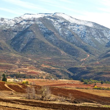  Lesotho sokak köyde mountain yakınındaki  