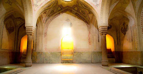 Belső rész a régi antik mecset Iránban — Stock Fotó