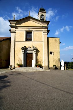 Kapalı COMABBIO eski kilise kule kaldırım İtalya lombardy tuğla   