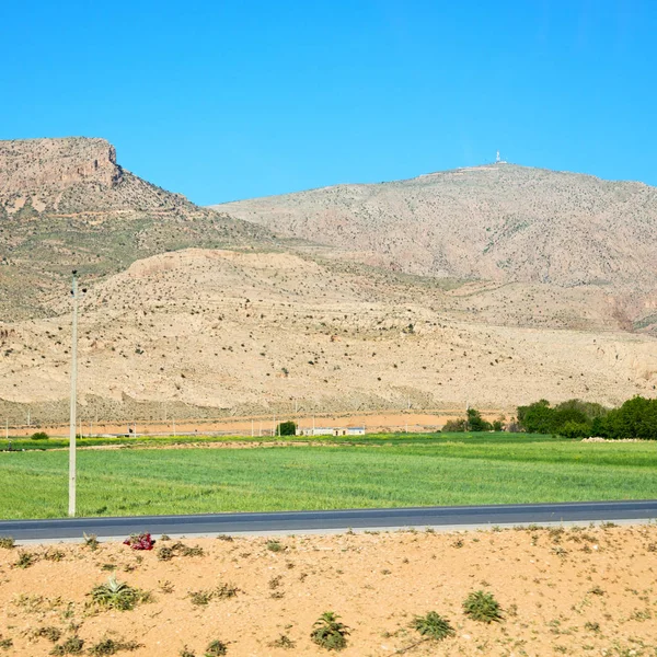 В горах Ирана — стоковое фото