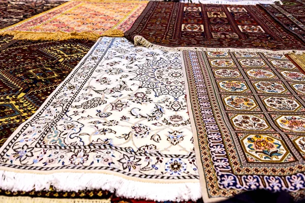 En iran alfombra antigua textil —  Fotos de Stock